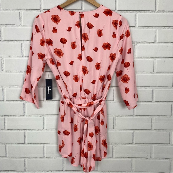 Lulu’s Delvy Blush Pink Floral Print Romper size extra small - Picture 8 of 8